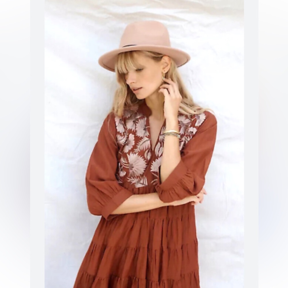 Samant Chauhan dress